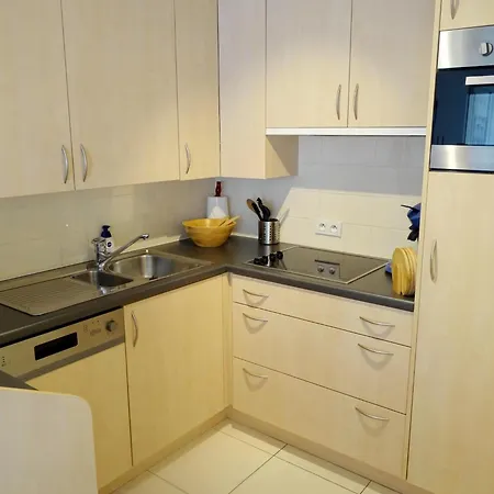 In Near The Nieuwpoort