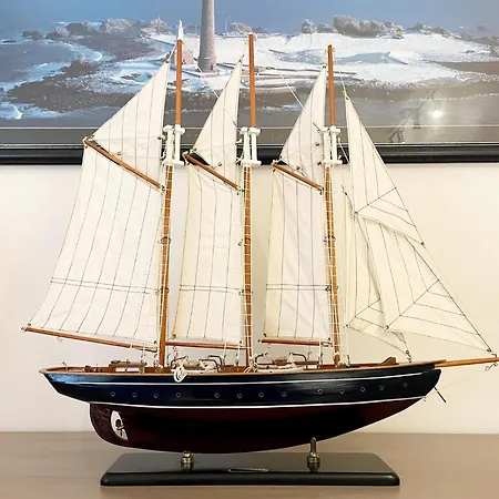 In Near The アパート *